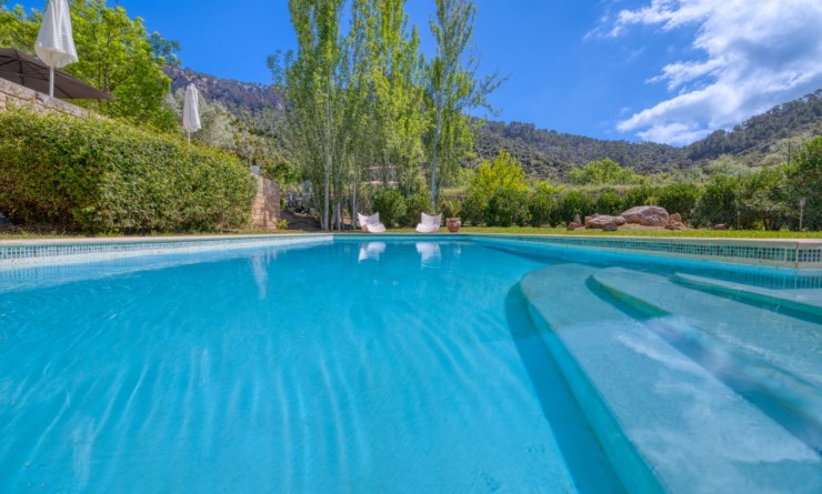 Revente - Villa - Esporlas - Mallorca