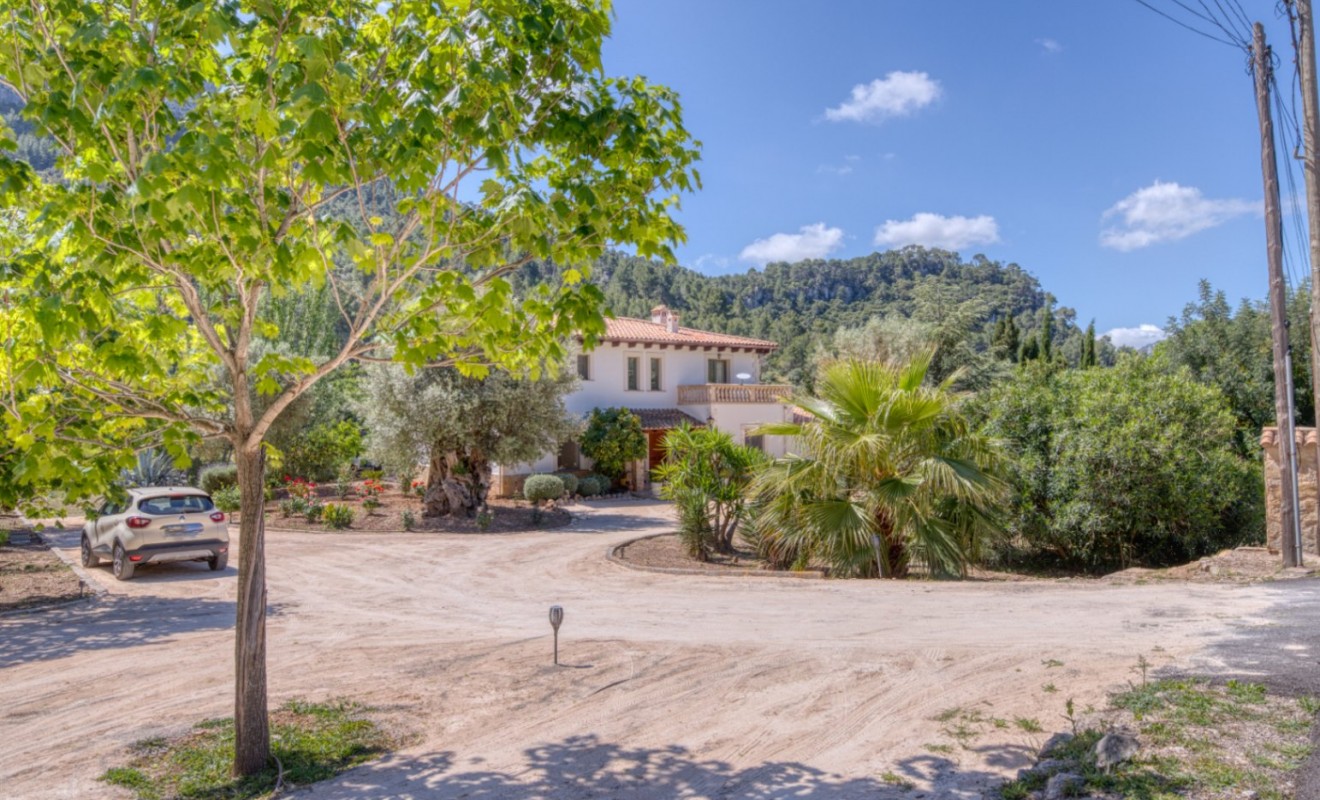 Revente - Villa - Esporlas - Mallorca