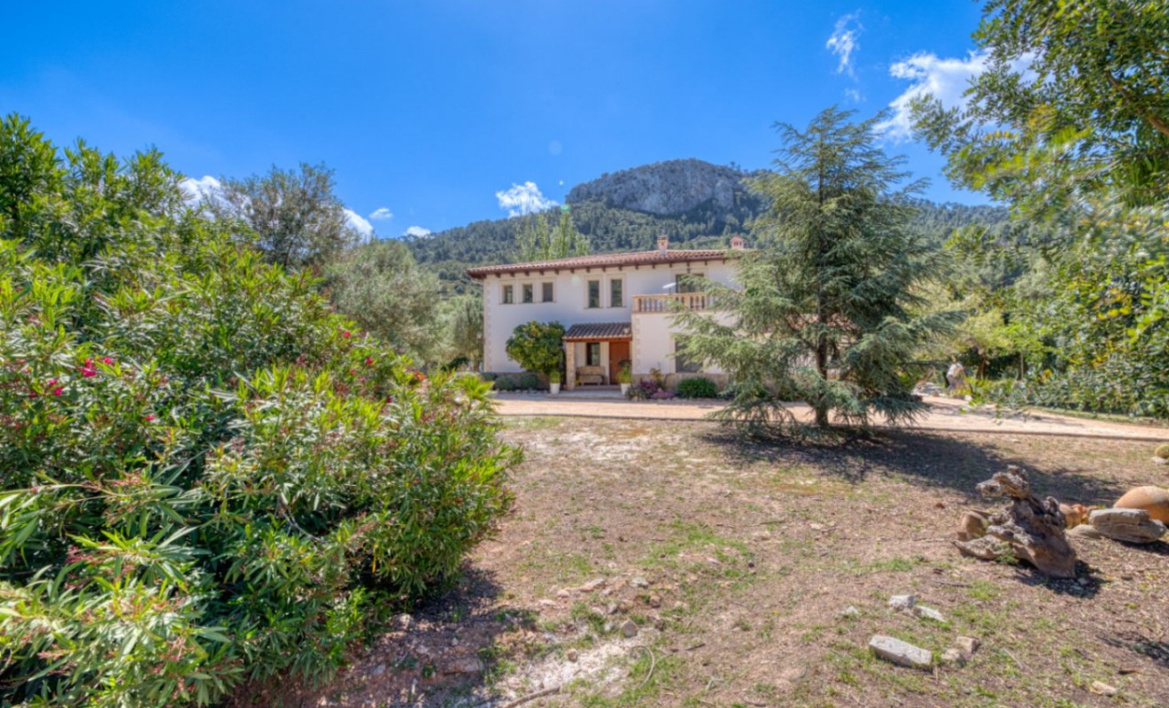 Revente - Villa - Esporlas - Mallorca