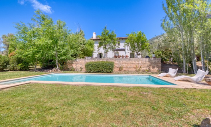 Revente - Villa - Esporlas - Mallorca