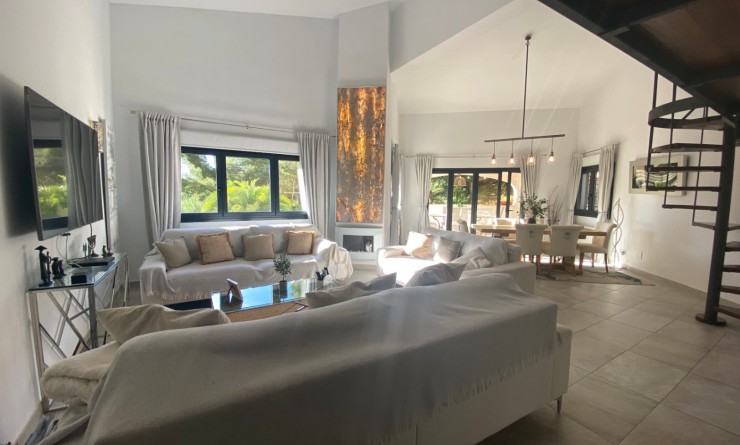 Sale - Villa - Calviá - Mallorca