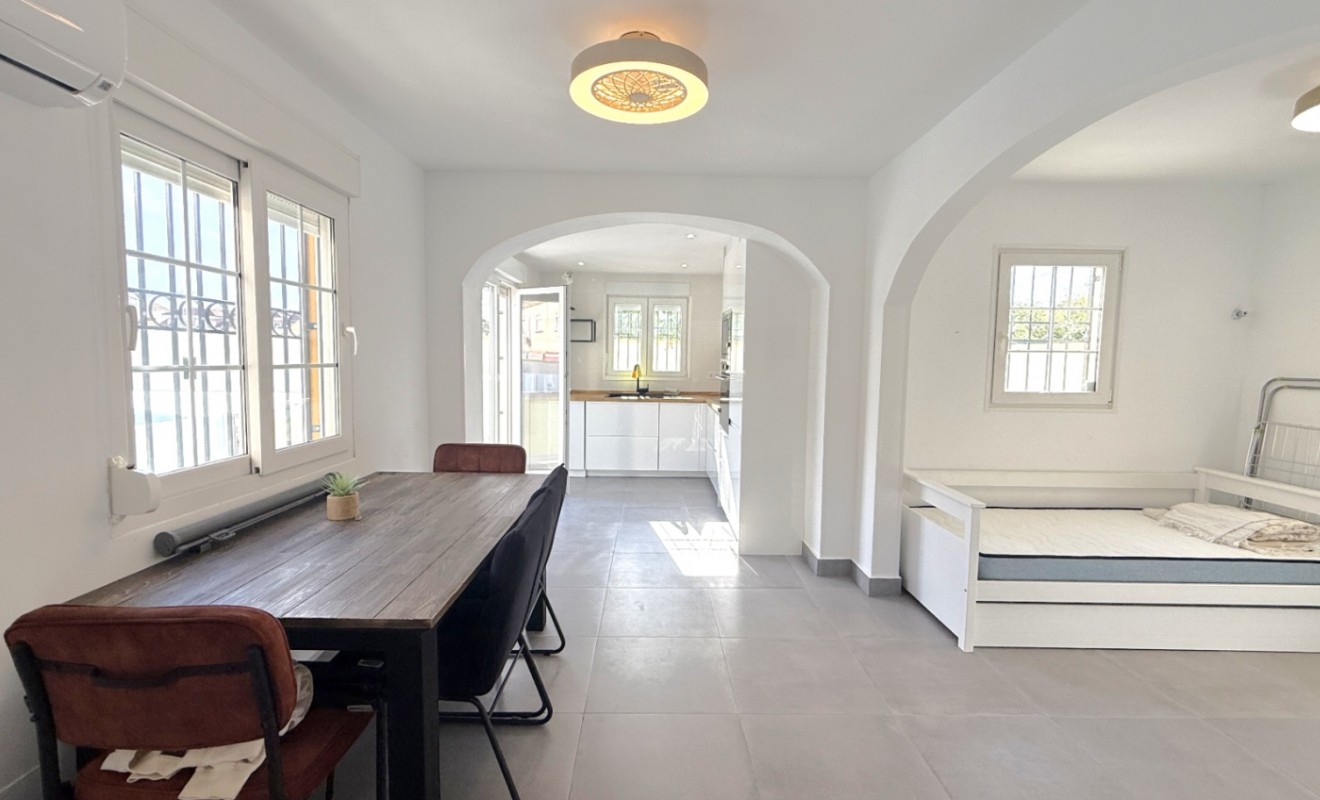 Wederverkoop - semi_detached_house - Orihuela - Costa Blanca Sur