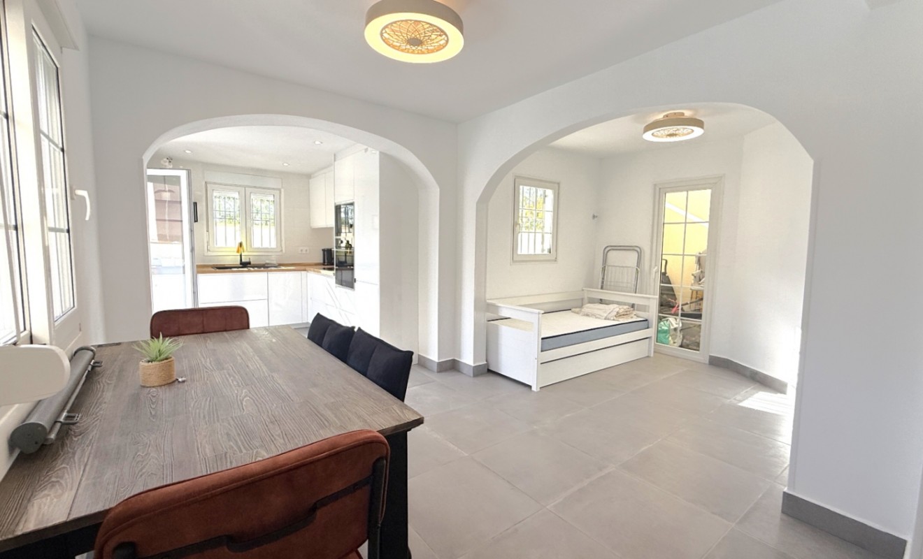 Wederverkoop - semi_detached_house - Orihuela - Costa Blanca Sur