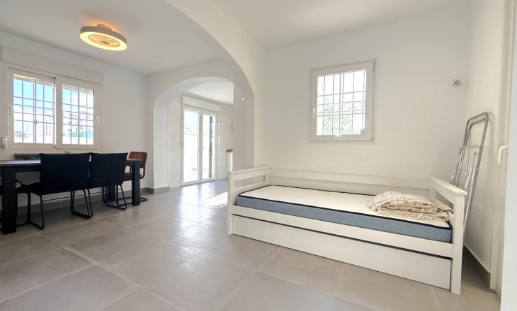 Wederverkoop - semi_detached_house - Orihuela - Costa Blanca Sur