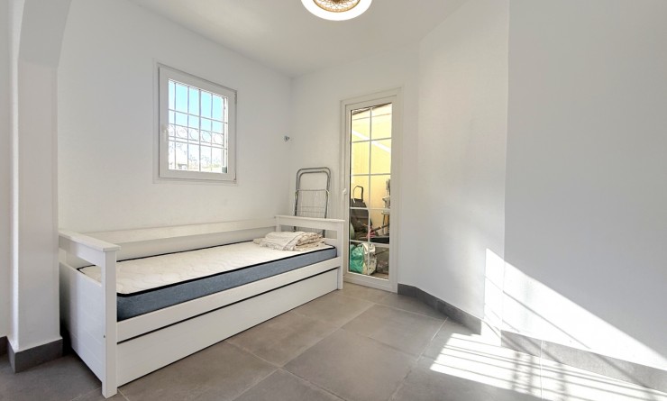 Wederverkoop - semi_detached_house - Orihuela - Costa Blanca Sur