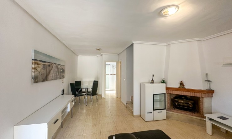 Wederverkoop - Herenhuis - Torrevieja - Nueva Torrevieja - Aguas Nuevas