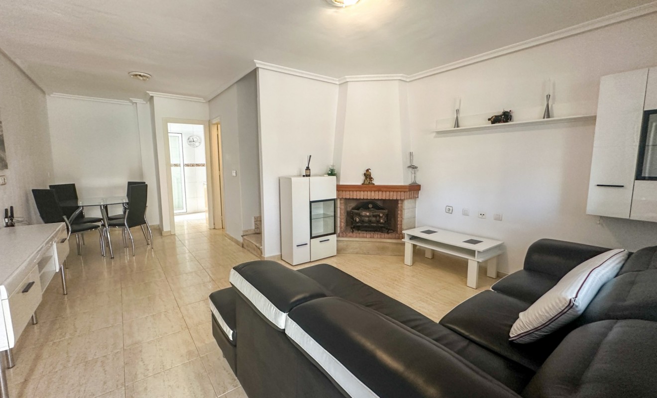 Wederverkoop - Herenhuis - Torrevieja - Nueva Torrevieja - Aguas Nuevas