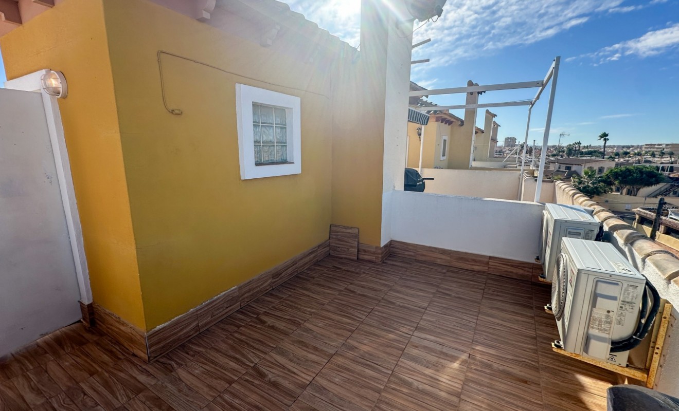 Wederverkoop - Herenhuis - Torrevieja - Nueva Torrevieja - Aguas Nuevas