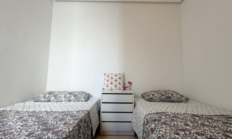 Wederverkoop - Herenhuis - Torrevieja - Nueva Torrevieja - Aguas Nuevas