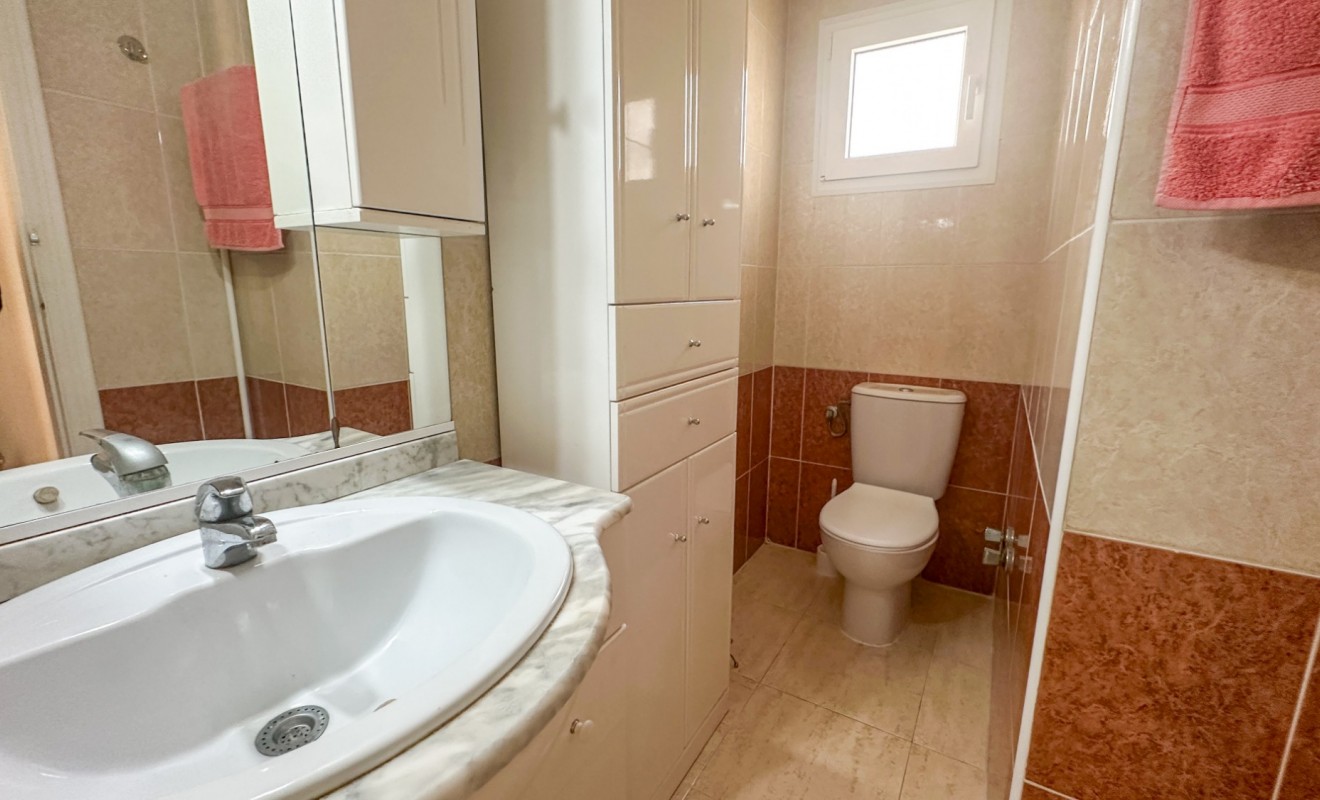 Wederverkoop - Herenhuis - Torrevieja - Nueva Torrevieja - Aguas Nuevas