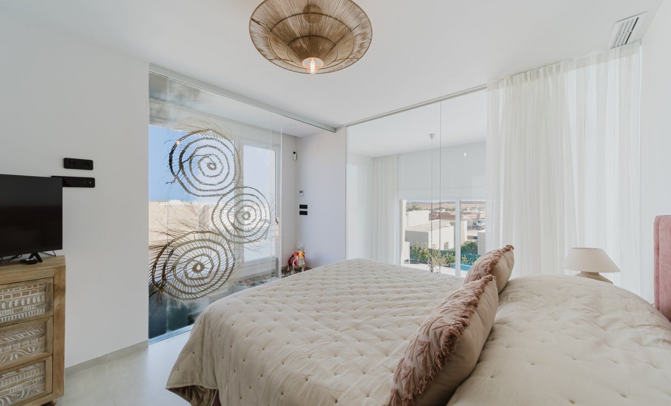 Sale - Villa - Algorfa - La finca golf