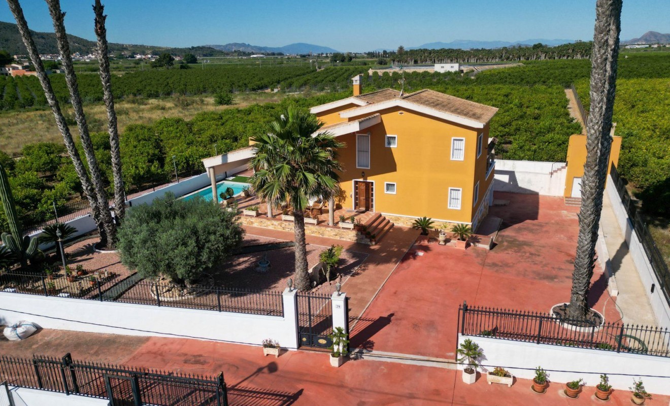 Sale - Villa - Orihuela - Correntías Medias