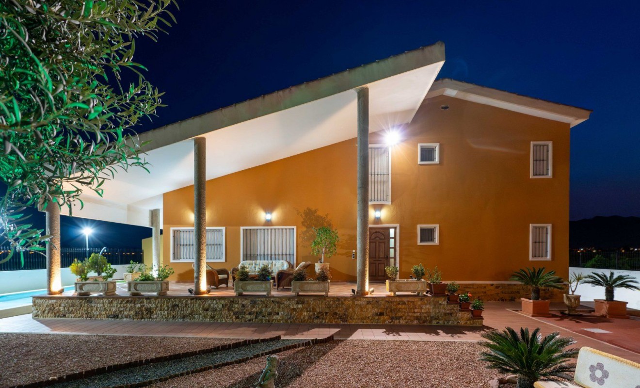 Sale - Villa - Orihuela - Correntías Medias