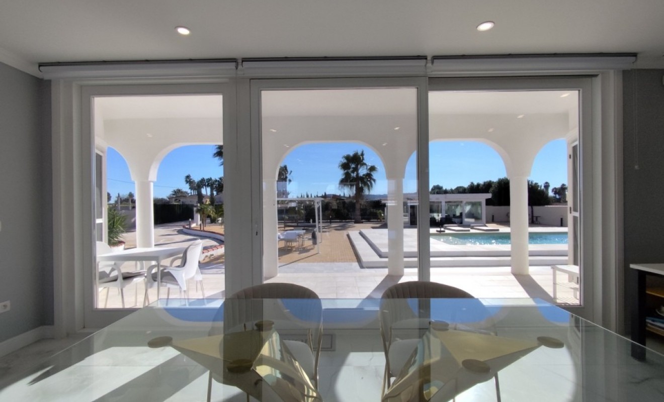 Sale - Villa - El Mudamiento