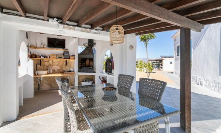 Sale - Villa - El Mudamiento