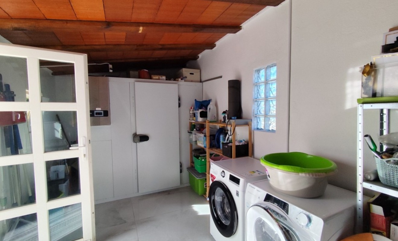 Sale - Villa - El Mudamiento