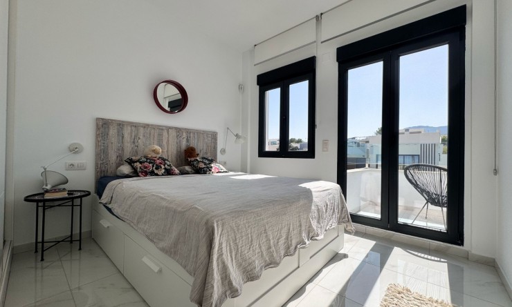 Wederverkoop - Herenhuis - Polop