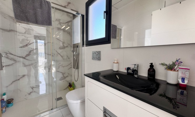 Wederverkoop - Herenhuis - Polop