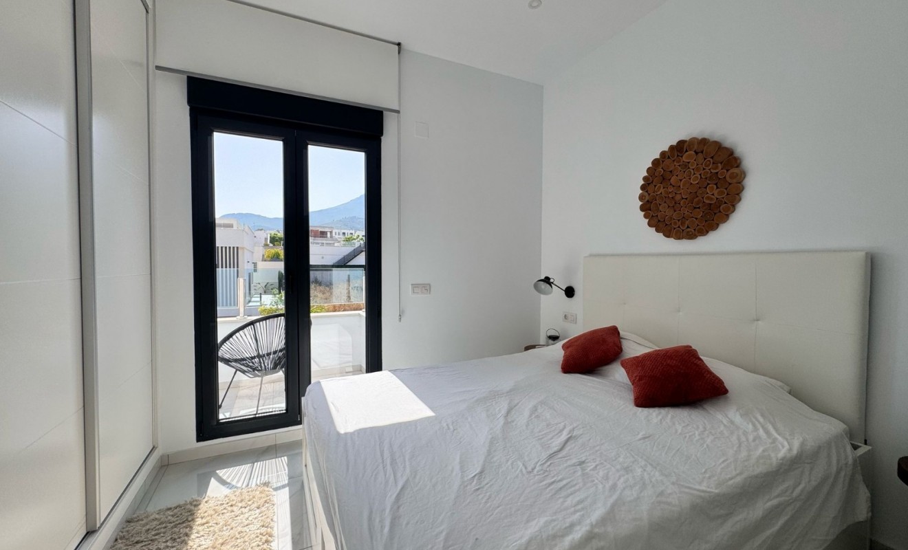 Wederverkoop - Herenhuis - Polop