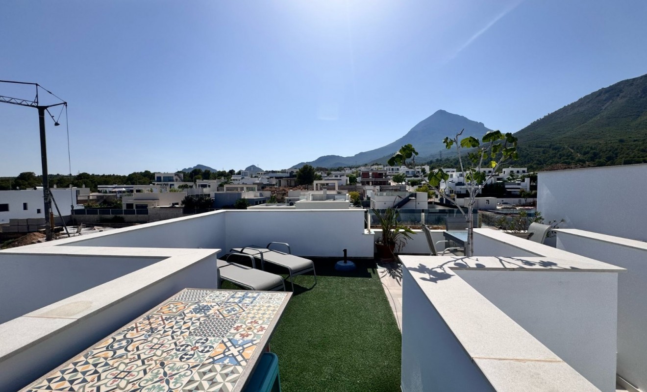 Wederverkoop - Herenhuis - Polop