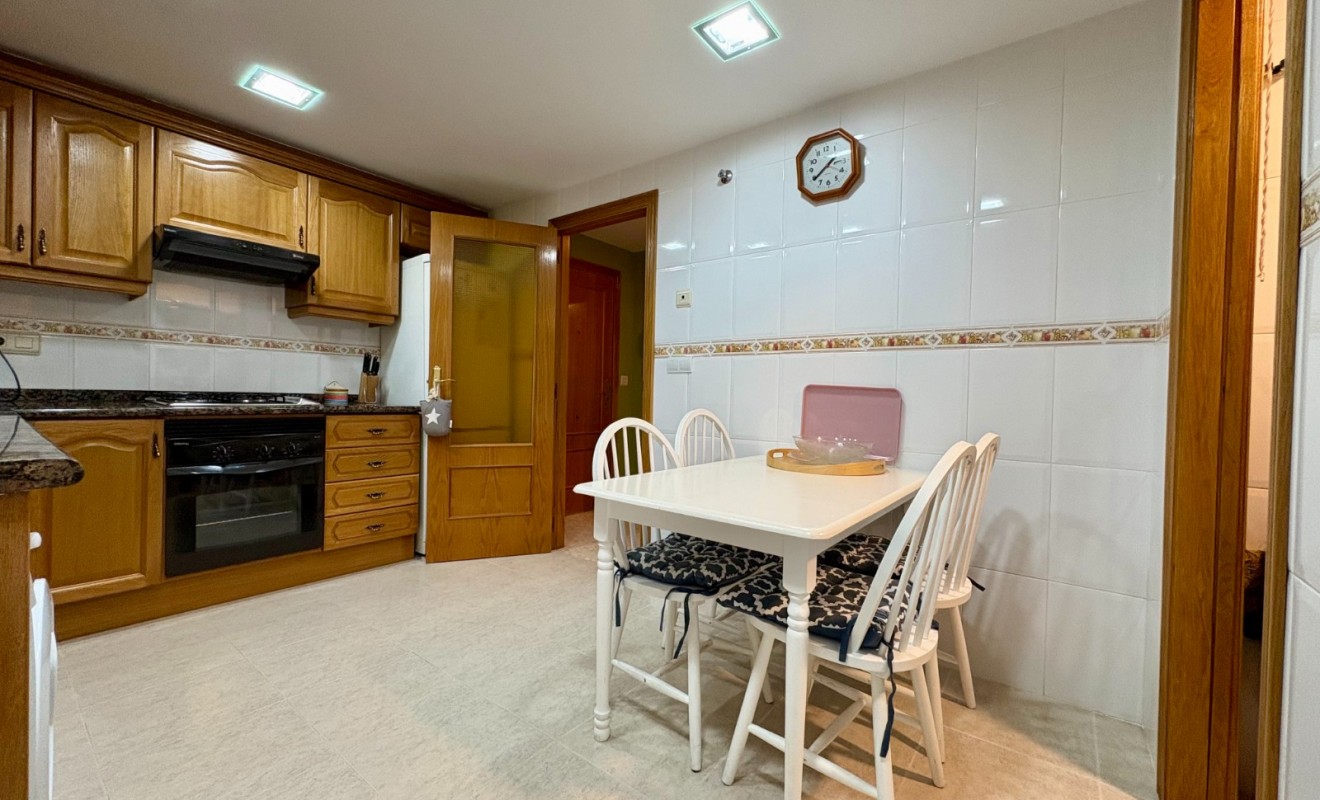 Sale - Apartment / flat - Denia - Port