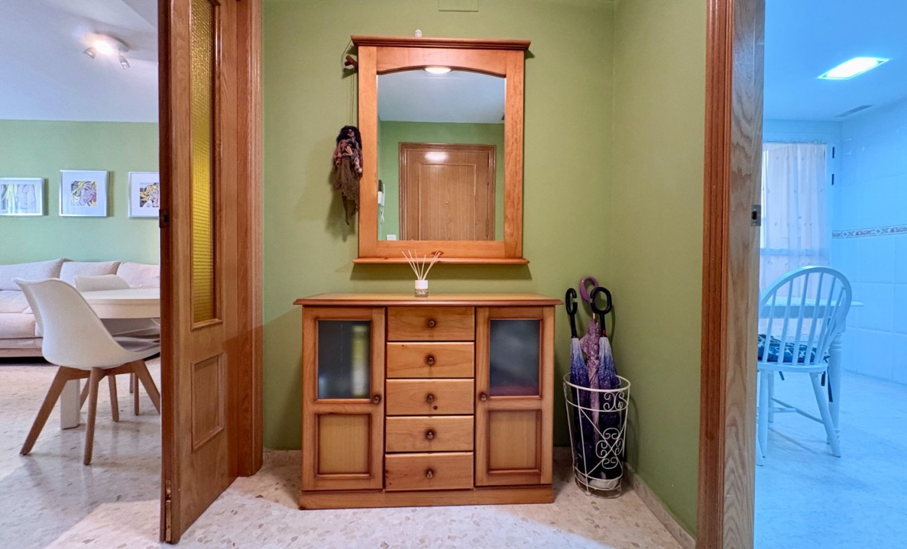 Sale - Apartment / flat - Denia - Port