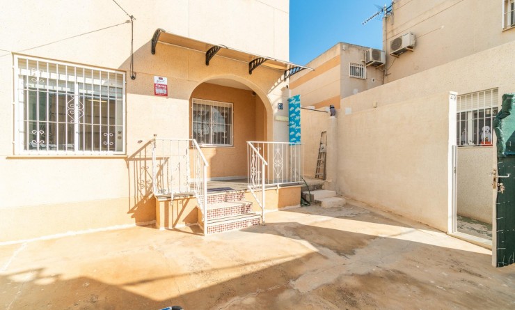 Sale - Bungalow - Torrevieja - Los balcones