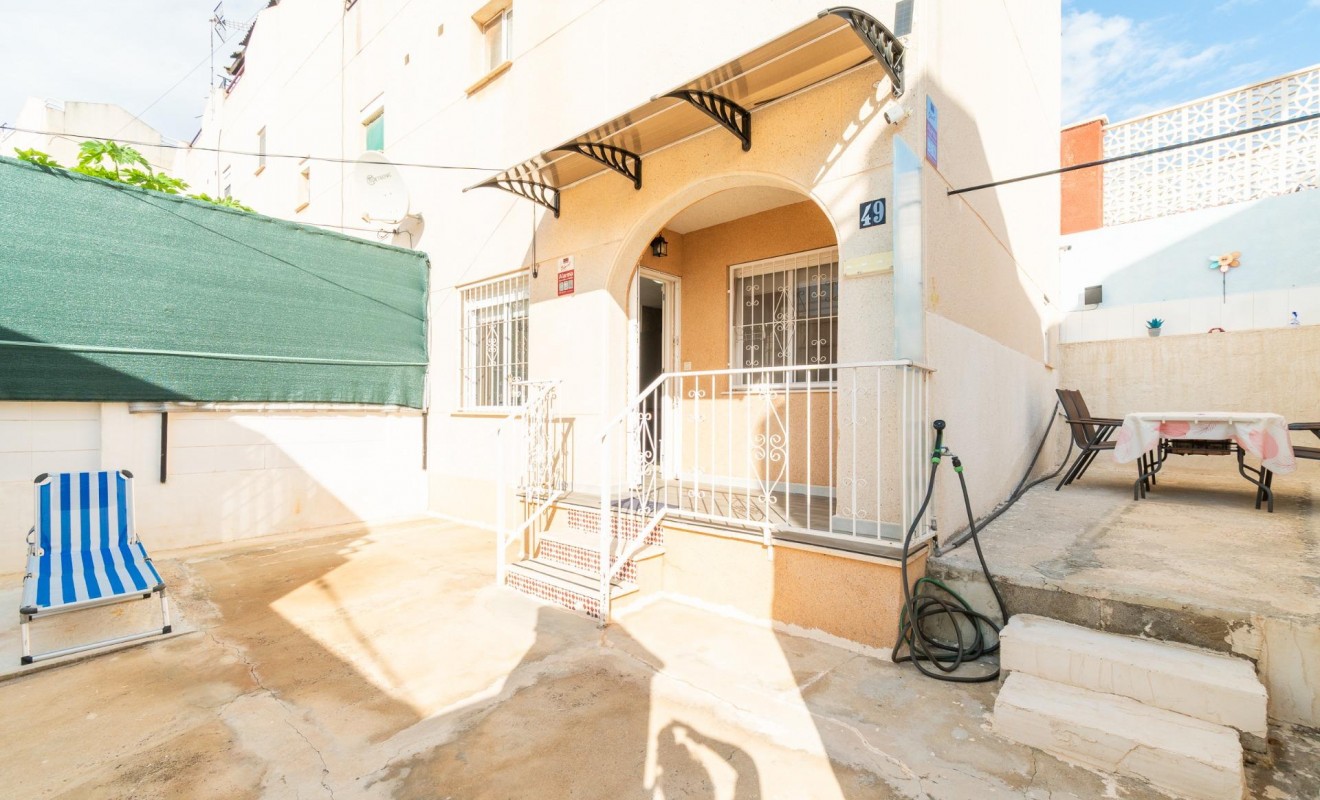 Sale - Bungalow - Torrevieja - Los balcones