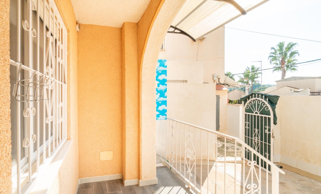 Sale - Bungalow - Torrevieja - Los balcones