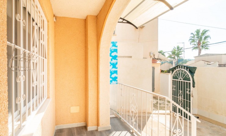 Sale - Bungalow - Torrevieja - Los balcones