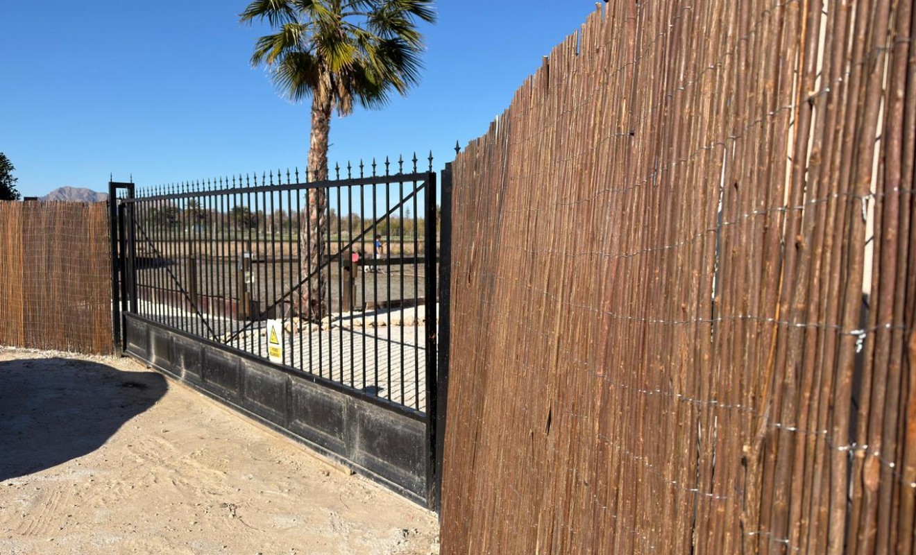 Revente - Plot - Algorfa