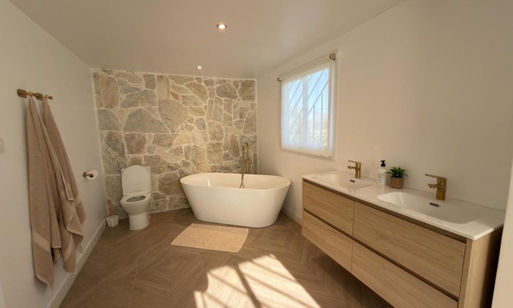 Revente - Plot - Algorfa