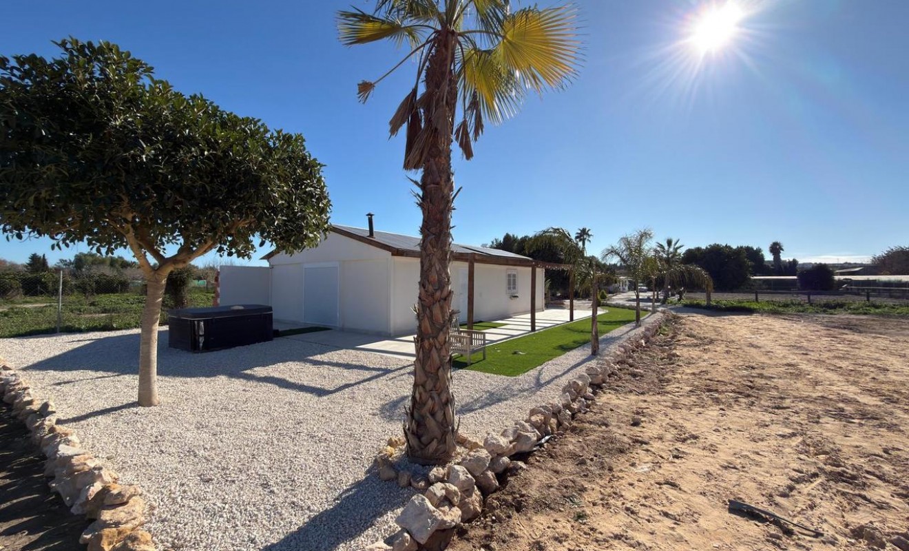 Revente - Plot - Algorfa