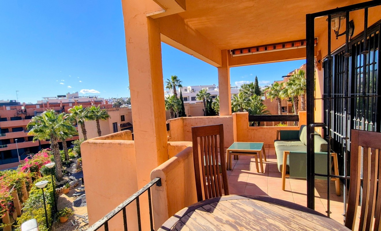 Sale - Apartment / flat - Orihuela Costa - Villamartín