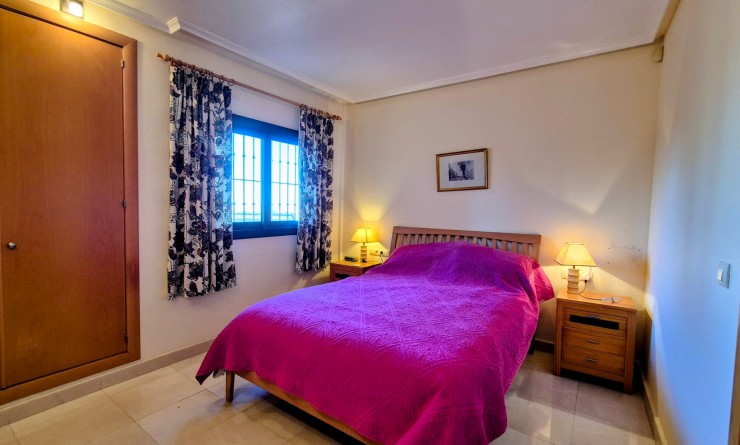 Sale - Apartment / flat - Orihuela Costa - Villamartín