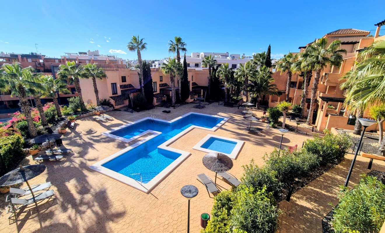 Sale - Apartment / flat - Orihuela Costa - Villamartín
