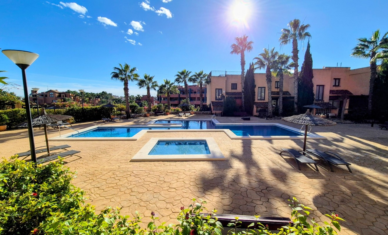 Sale - Apartment / flat - Orihuela Costa - Villamartín