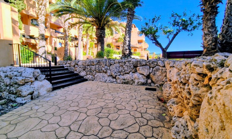 Sale - Apartment / flat - Orihuela Costa - Villamartín