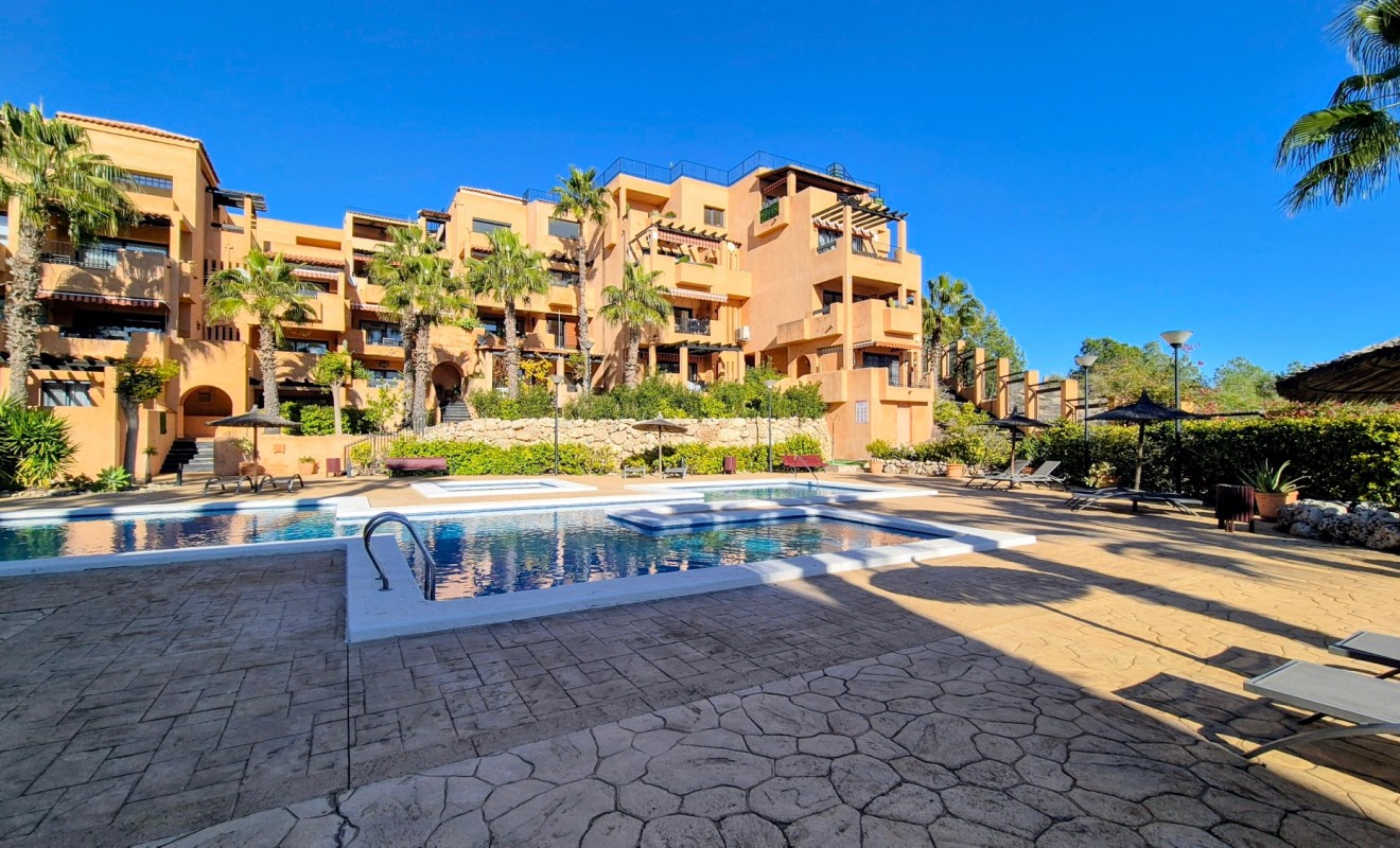 Sale - Apartment / flat - Orihuela Costa - Villamartín