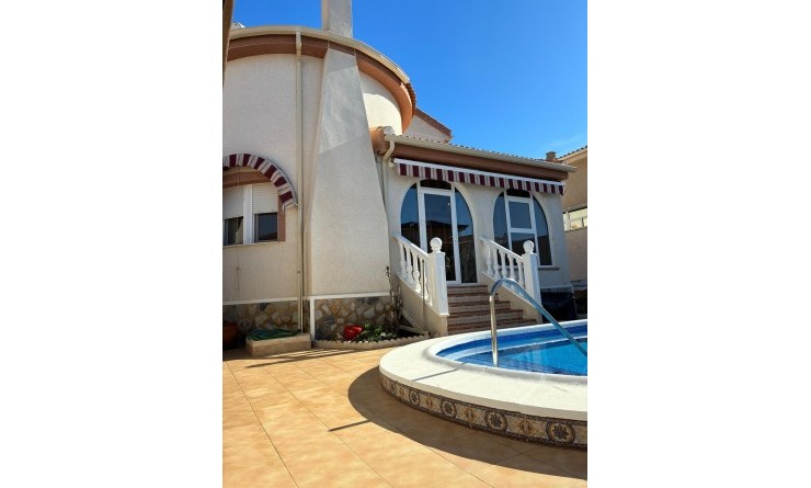 Sale - Detached villa - Rojales