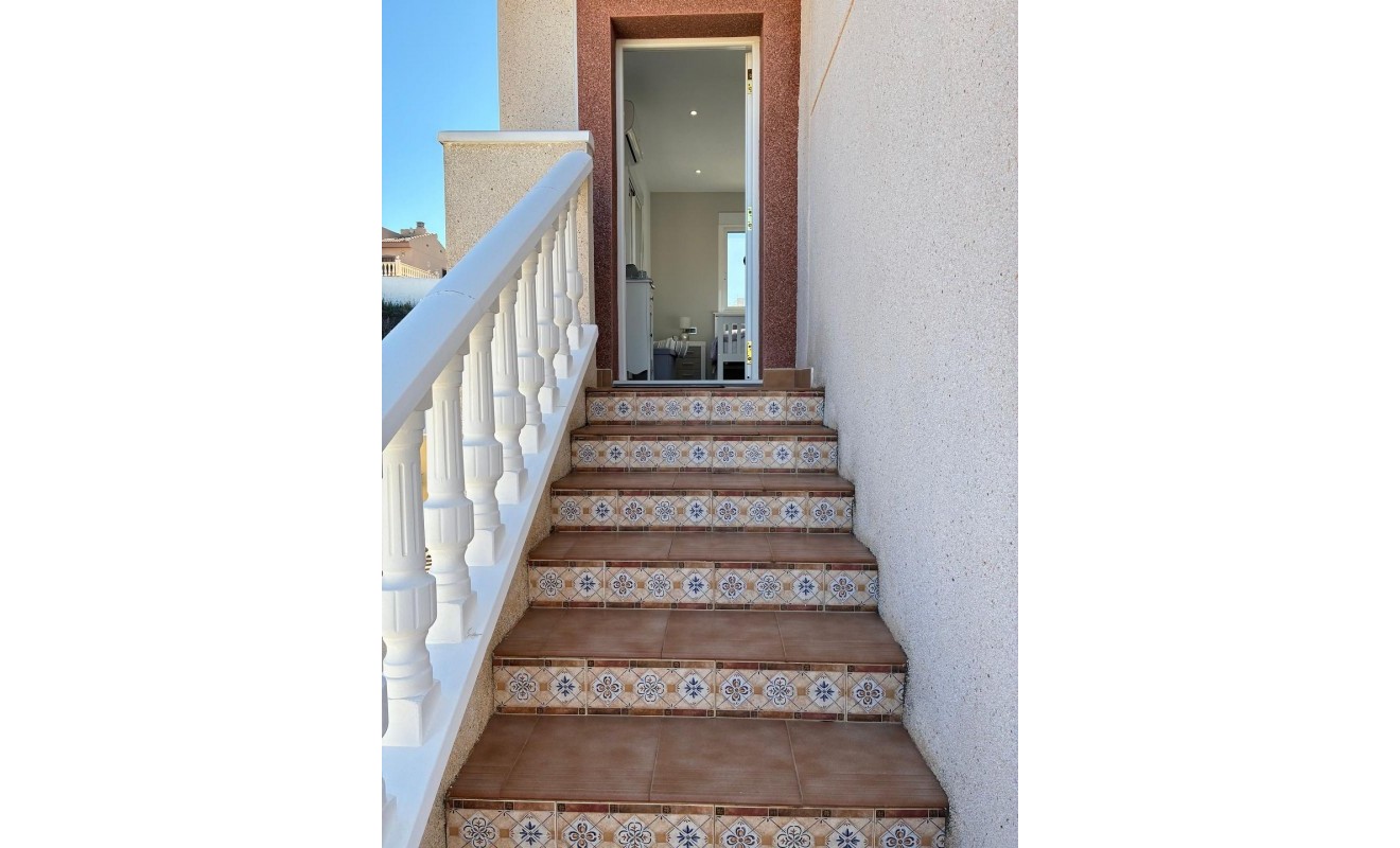 Sale - Detached villa - Rojales