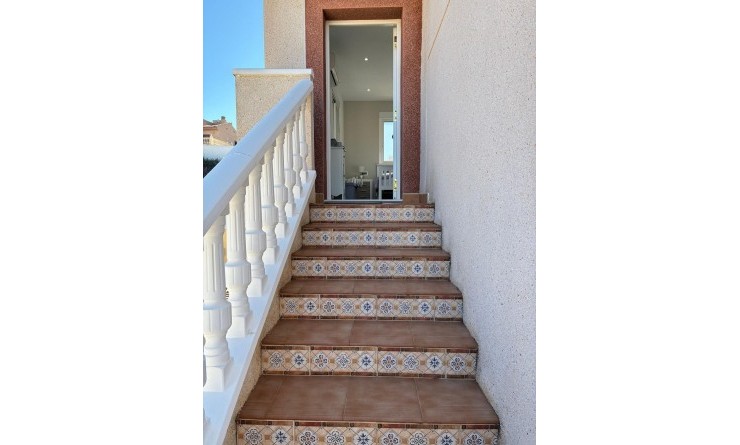 Sale - Detached villa - Rojales