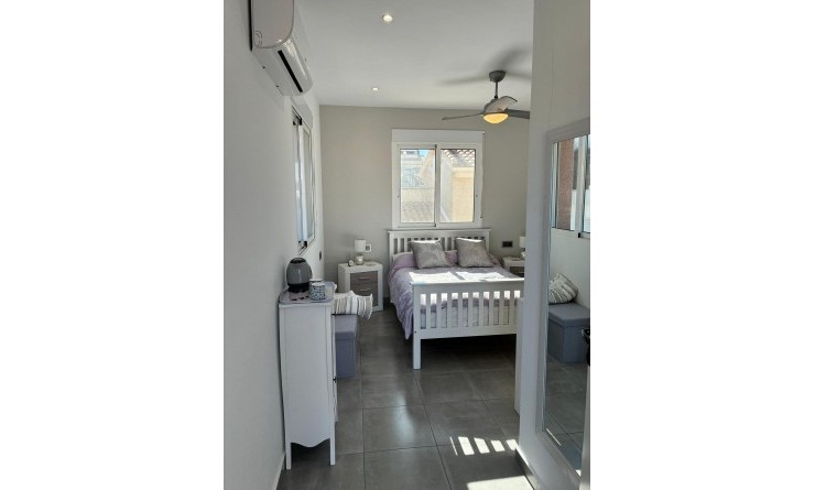 Sale - Detached villa - Rojales