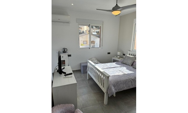 Sale - Detached villa - Rojales