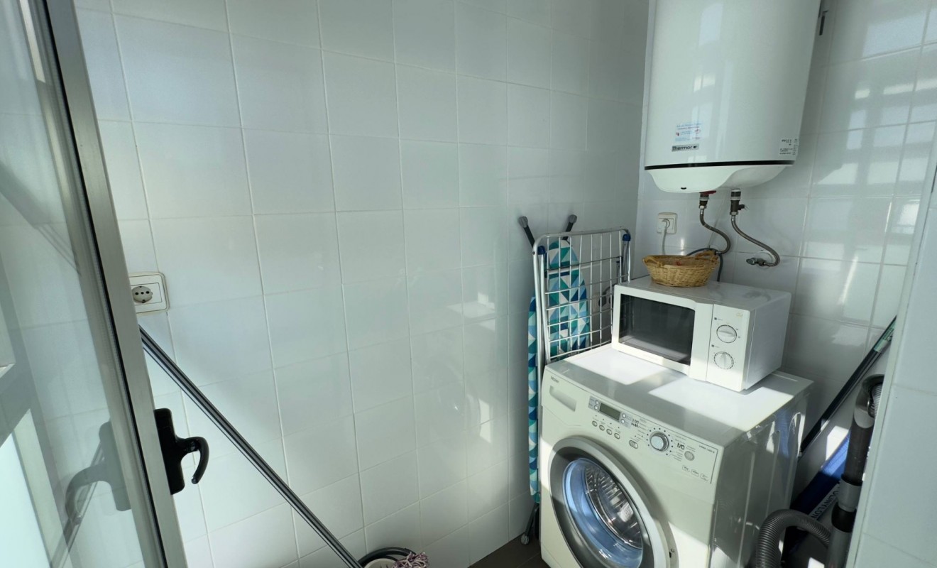 Wederverkoop - Apartment / flat - Benidorm - Levante