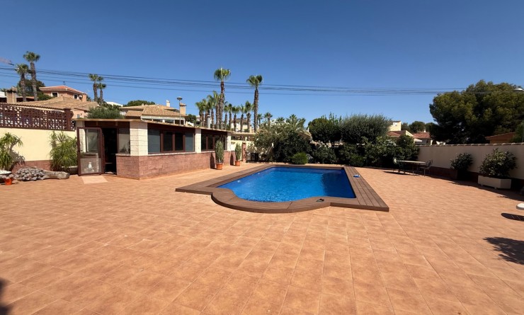 Wederverkoop - detached_house - Torrevieja - Costa Blanca Sur