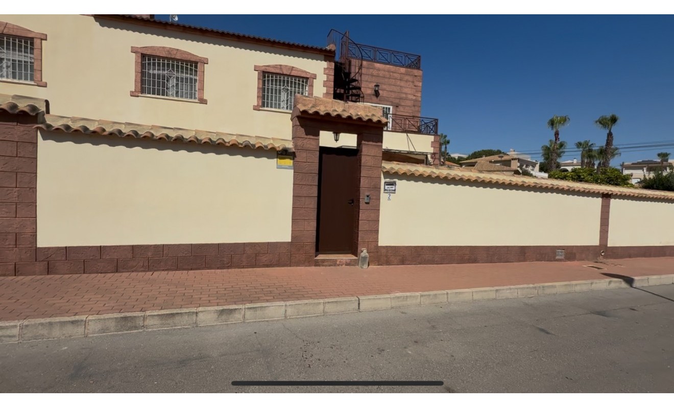 Wederverkoop - detached_house - Torrevieja - Costa Blanca Sur