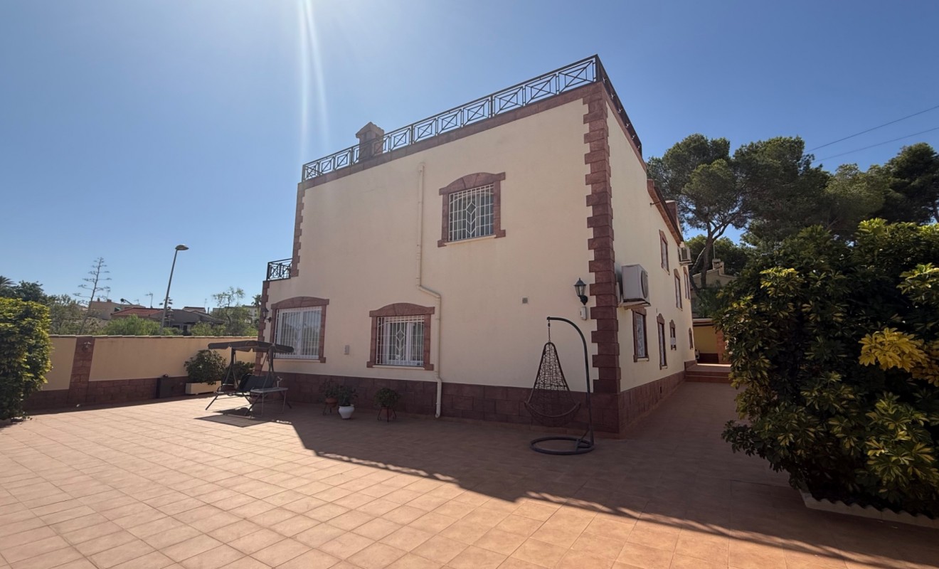 Wederverkoop - detached_house - Torrevieja - Costa Blanca Sur