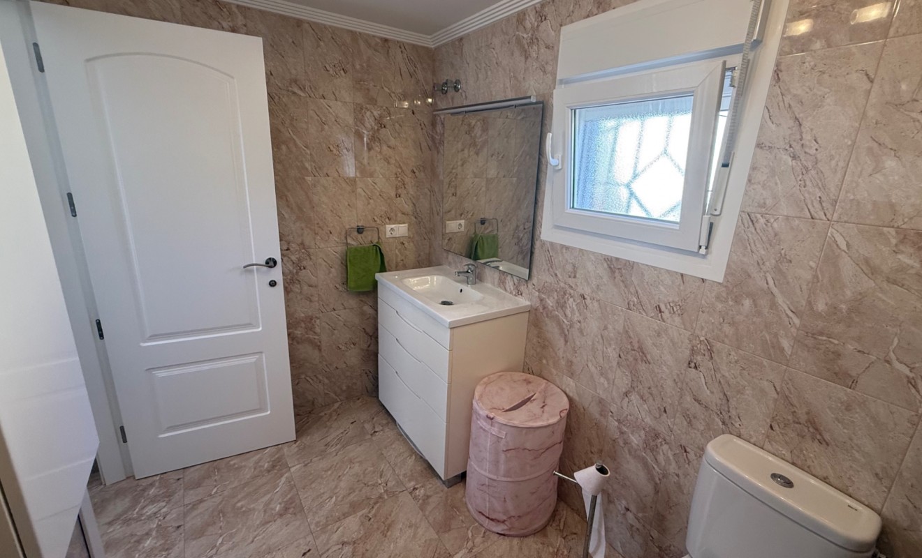 Wederverkoop - detached_house - Torrevieja - Costa Blanca Sur