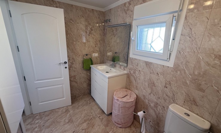 Wederverkoop - detached_house - Torrevieja - Costa Blanca Sur